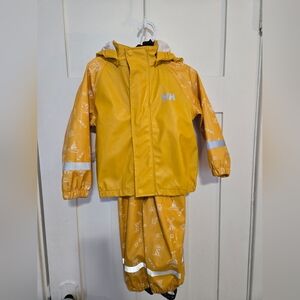 Helly Hansen size 2 Toddler rainwear set